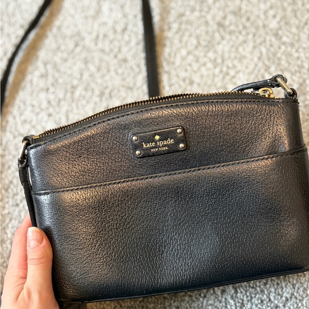 Kate Spade Black Crossbody Bag with Sleek Design